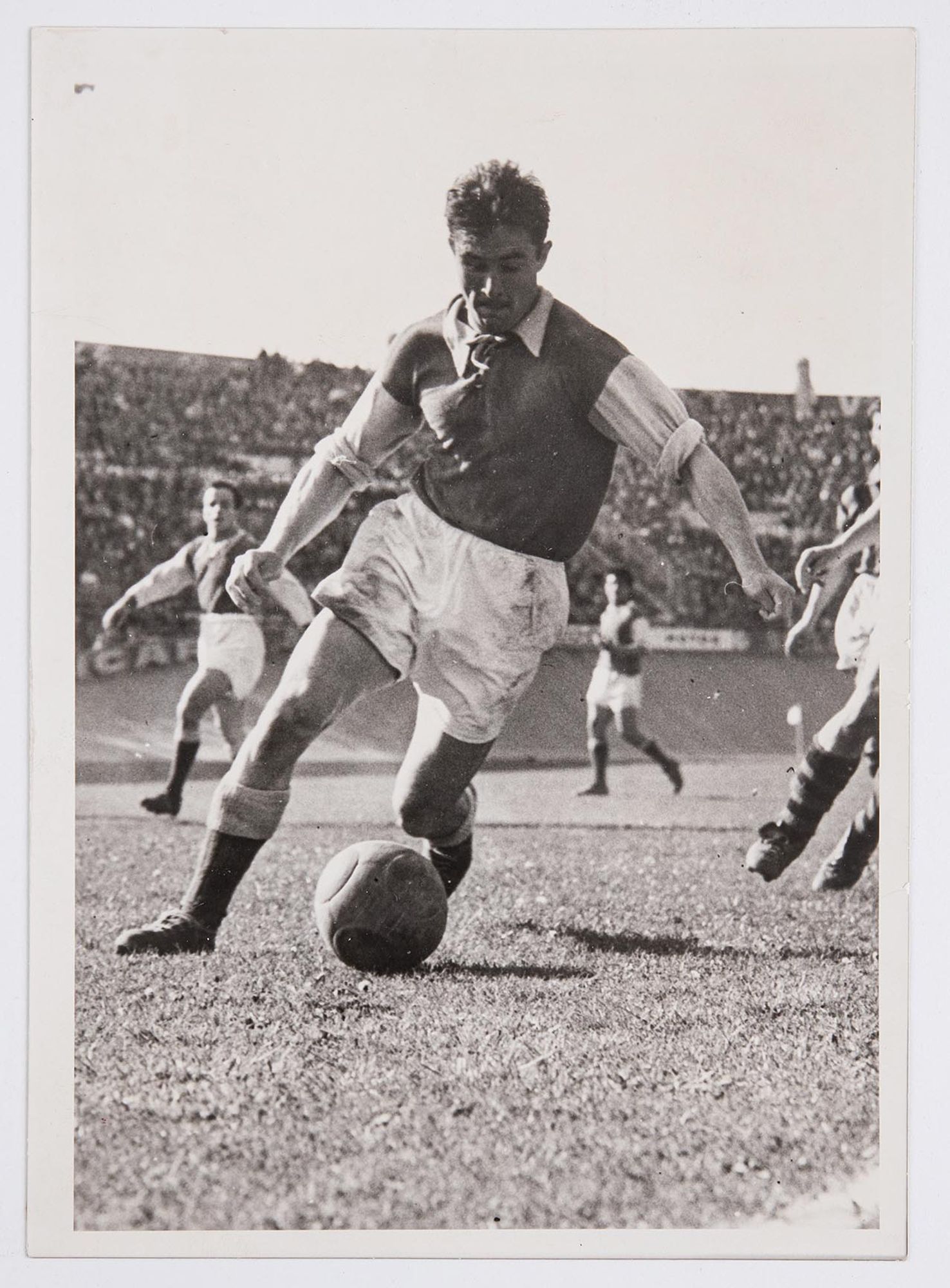Georges Césari, joueur de l'Association sportive Troyes-Sainte-Savine de 1953 à 1955.