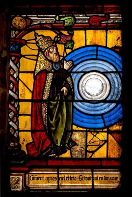 Création. Dieu crée la lumière - vitrail (église Sainte-Madeleine de Troyes. Baie 1)
